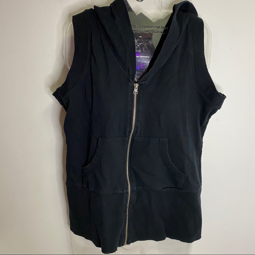 Suzy Sport Hooded Zip up Vest for workout Size XL